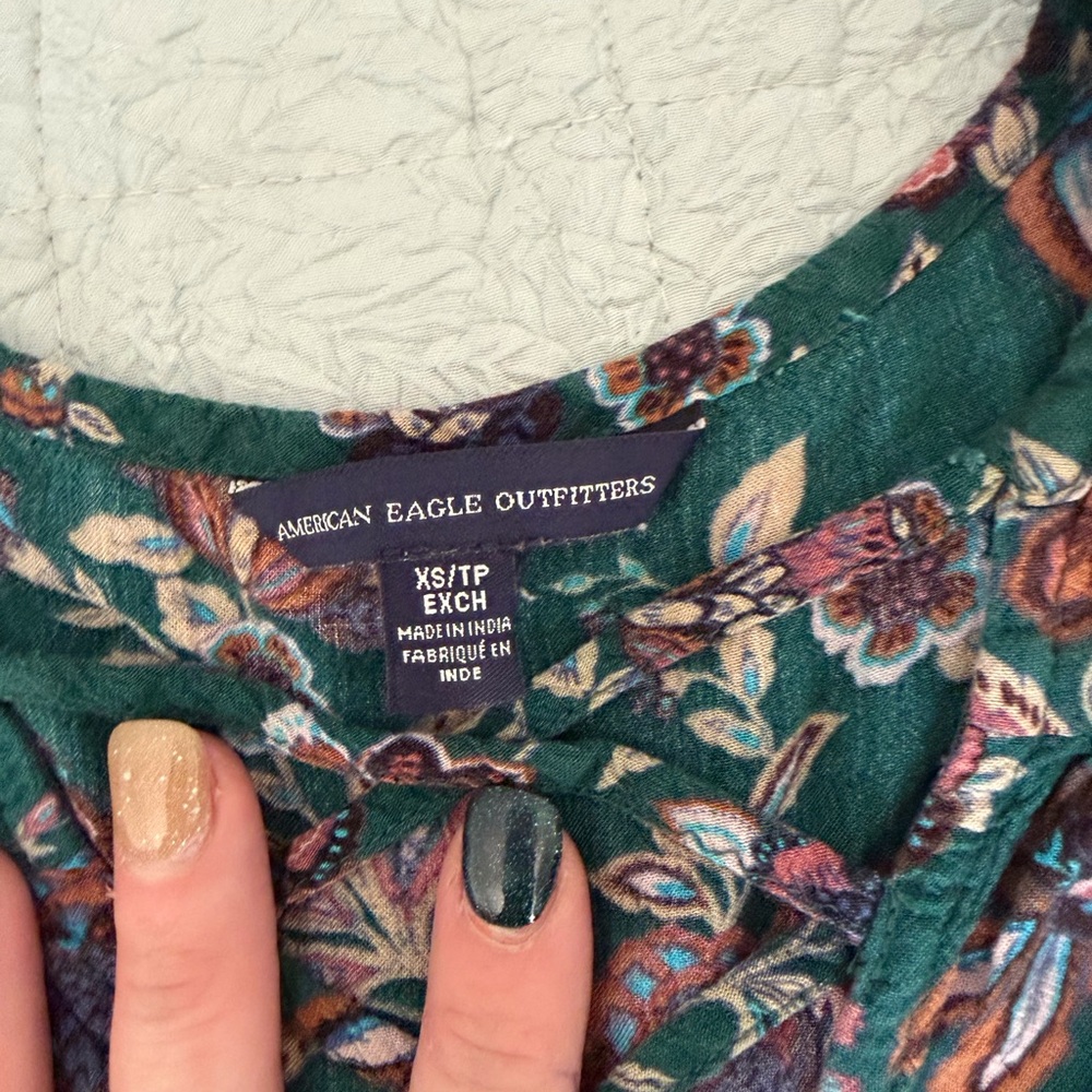 American Eagle Outfitters Green Floral Blouse - Picture 3 of 4